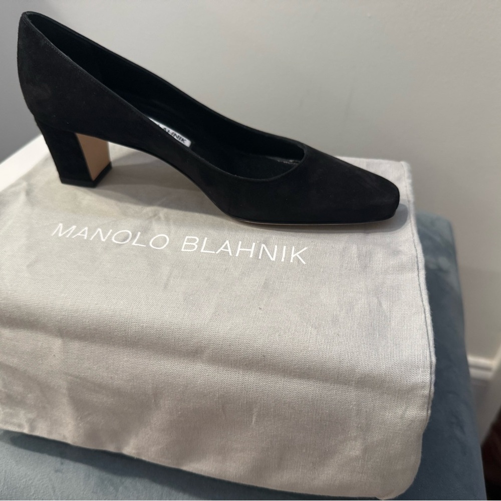 NEW Manolo Blahnik Okkatopla Black Suede Heels – Size 35 ✨ - Picture 12 of 12